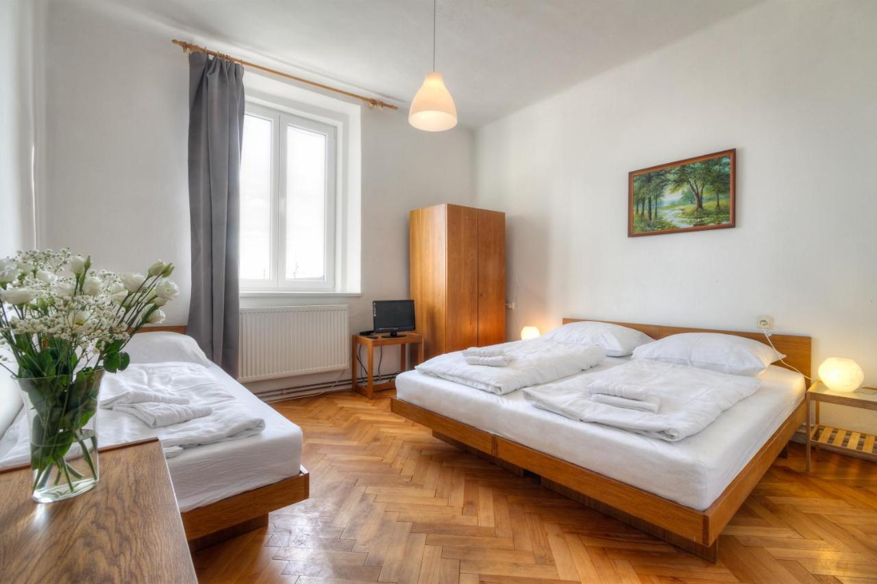 Hotel Vajgar Jindřichŭv Hradec Exteriör bild
